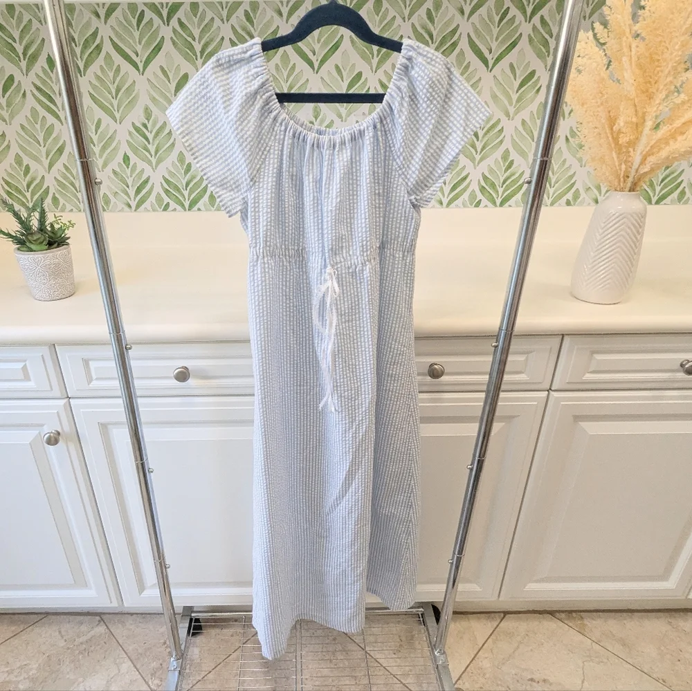 Wendy -Peter Pan -Costume Blue Stripe Nightgown Large